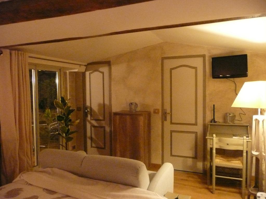 Chambres D'Hotes D'Antardieu Saint-Junien Zimmer foto
