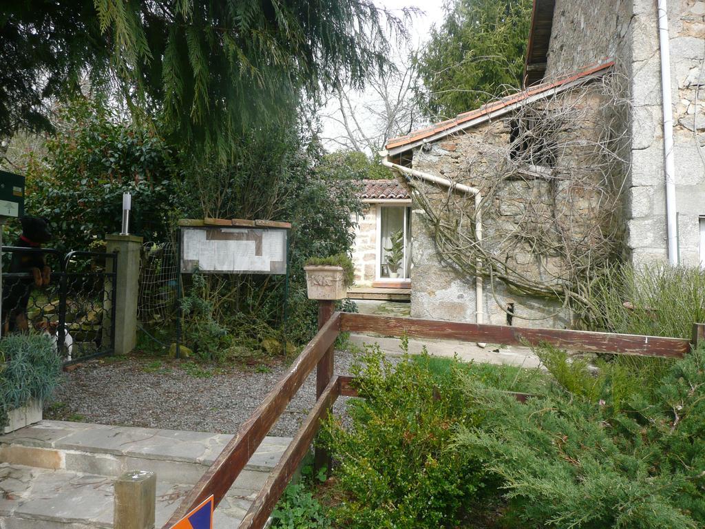 Chambres D'Hotes D'Antardieu Saint-Junien Zimmer foto