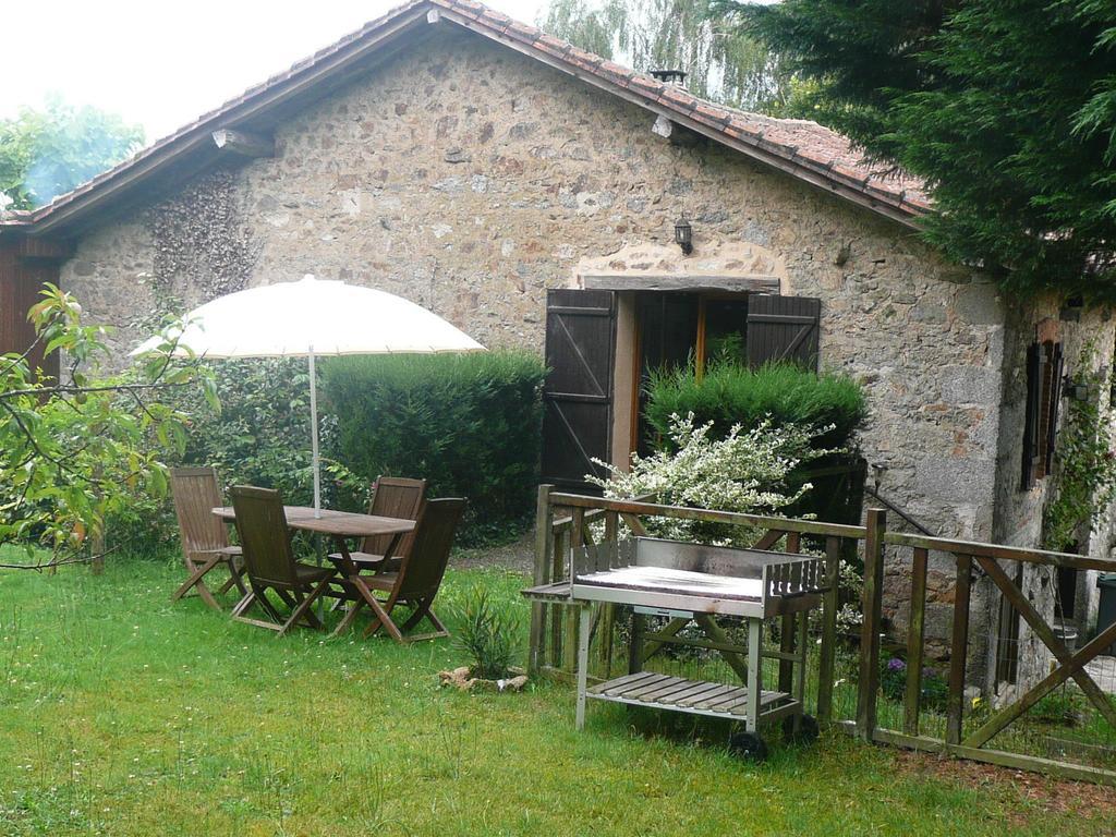Chambres D'Hotes D'Antardieu Saint-Junien Zimmer foto