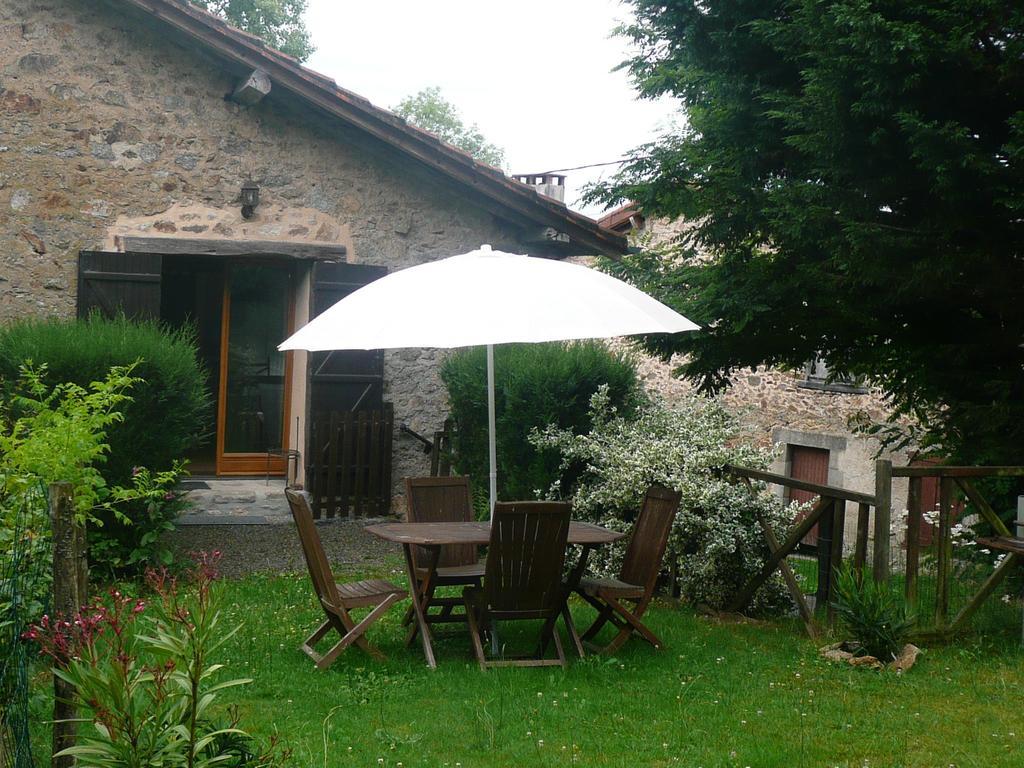 Chambres D'Hotes D'Antardieu Saint-Junien Zimmer foto